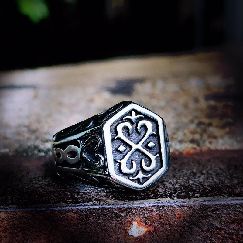 Fashion Steel Warrior Ring Ornament