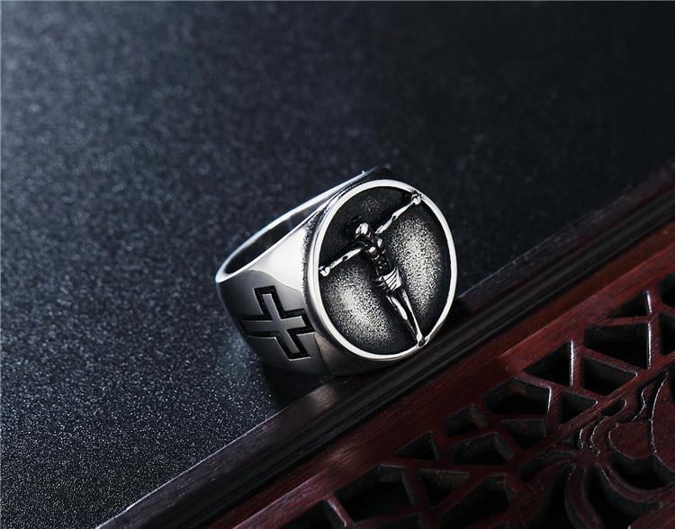 Men's Vintage Cross Titanium Steel Ring